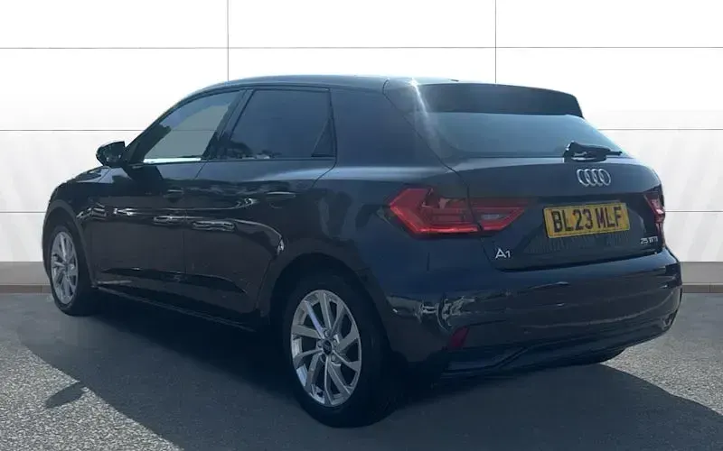 Used Audi A1 Sportback Sport 95 HP (69 kW) 2026 Hatchback
