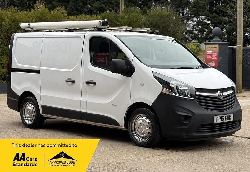 Used Vauxhall Vivaro S 2016 White