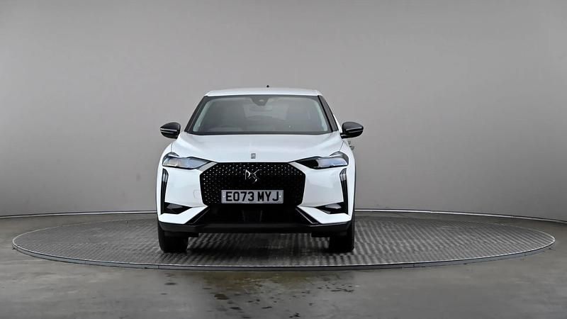 Used DS Automobiles DS3 Rivoli 131 HP (96 kW) 2023 White Hatchback