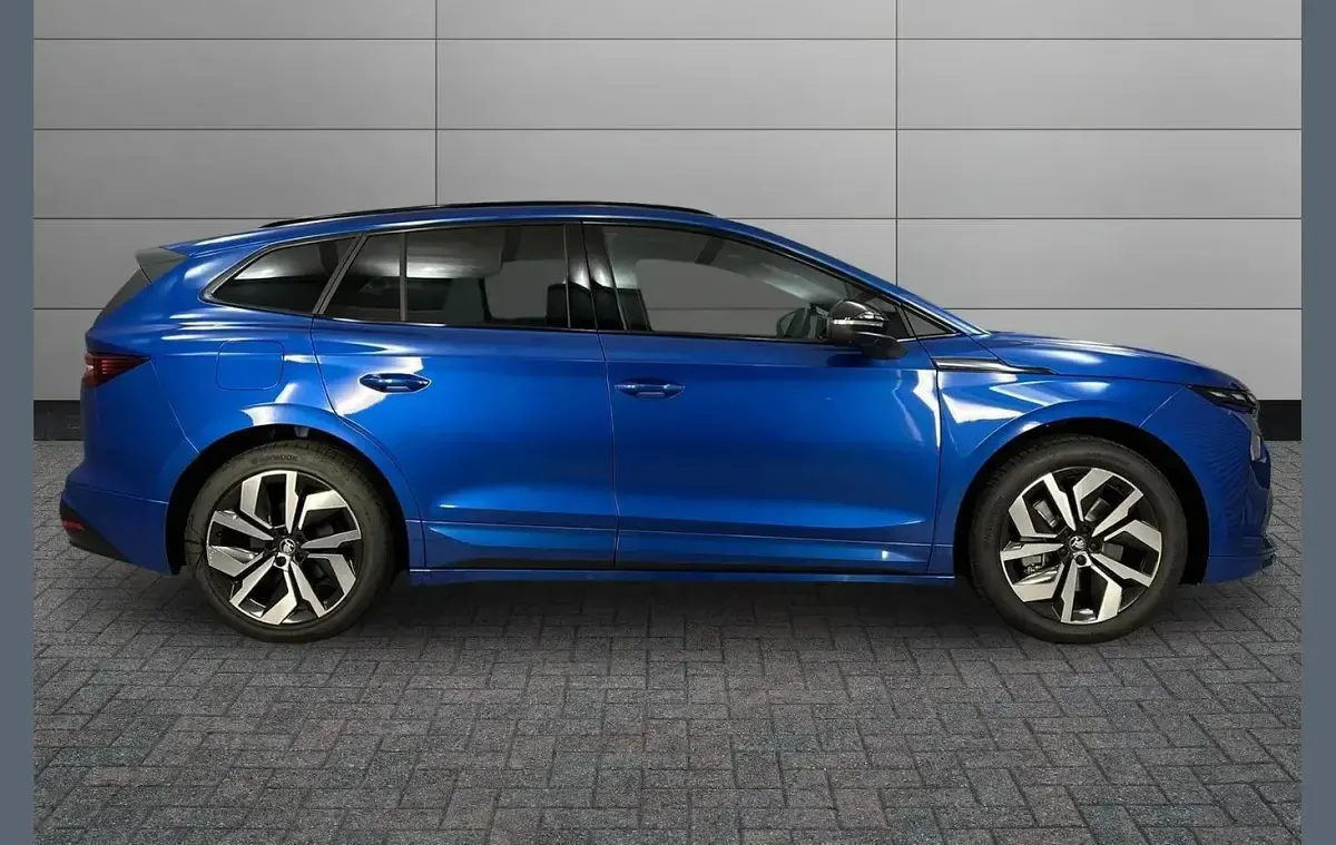 New Skoda Enyaq iV SportLine 210 kW (286 HP) 2026 Race blue metallic SUV