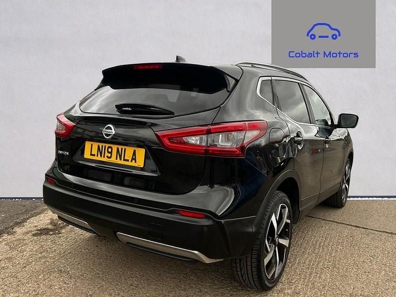 Used Nissan Qashqai Tekna 115 HP (84 kW) 2019 Black SUV