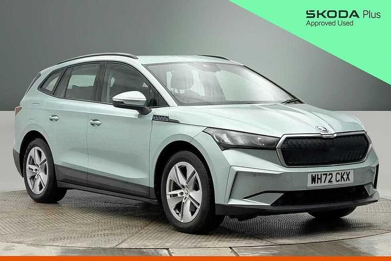 Used Skoda Enyaq iV 97 kW (132 HP) 2022 Arctic silver metallic SUV