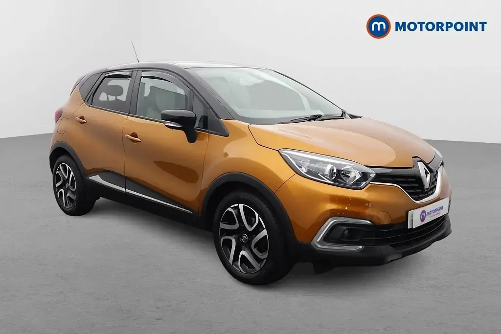 Used Renault Captur Iconic 90 HP (66 kW) 2019 SUV