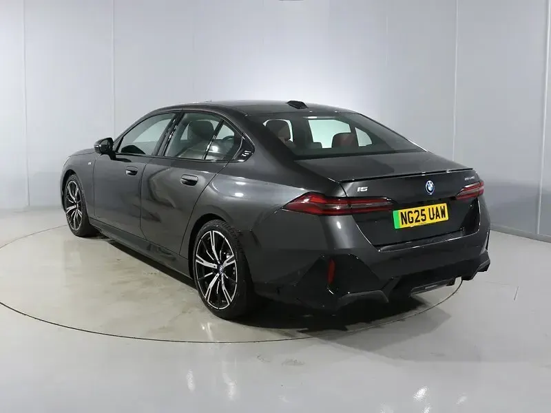 Used BMW i5 M Sport 250 kW (340 HP) 2025 Grey Sedan