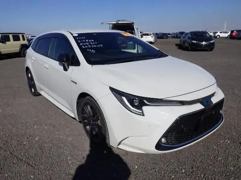 Used Toyota Corolla Hybrid 2026 White Estate