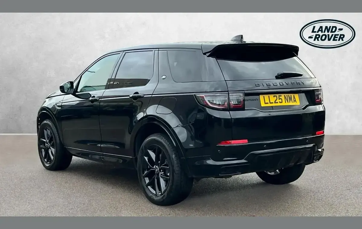 Used Land Rover Discovery Sport SE Dynamic 265 HP (194 kW) 2025 Black SUV