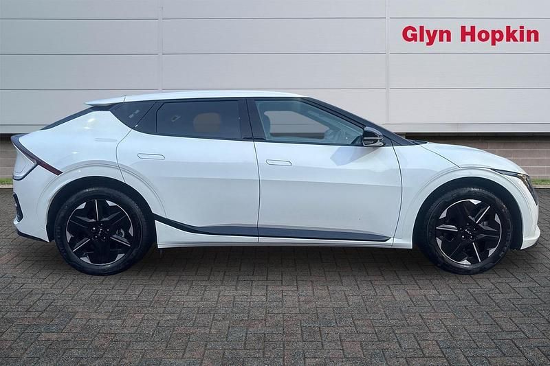Used Kia EV6 GT-Line 167 kW (228 HP) 2024 White SUV