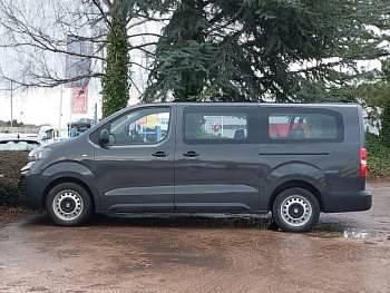 Used Vauxhall Vivaro 100 kW (136 HP) 2024 Grey MPV