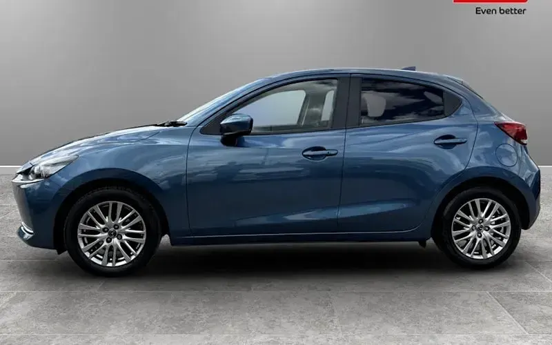 Used Mazda 2 Inclusive 90 HP (66 kW) 2022 Blue Hatchback