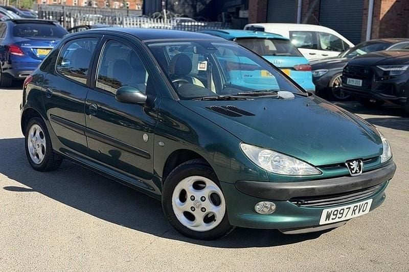 Used Peugeot 206 Roland Garros 2000