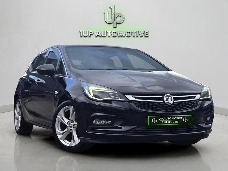 Black Used 2016 Vauxhall Astra SRi Hatchback | £5,679 (Fair price) - Image 1/4