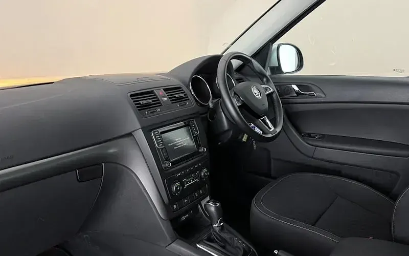 Used Skoda Yeti Outdoor SE Drive 110 HP (80 kW) 2017 SUV