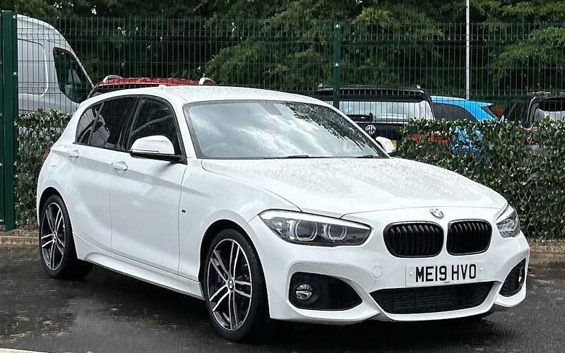 White Used 2019 BMW 118 M Sport Hatchback | £16,779 (Fair price) - Image 1/4