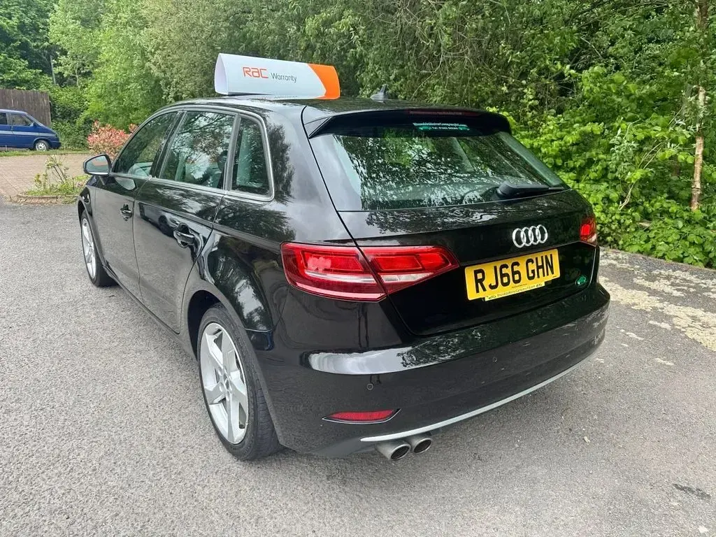 Used Audi A3 Sportback Sport 150 HP (110 kW) 2016 Black Hatchback