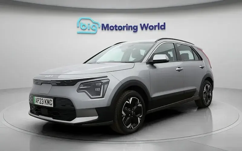 Used Kia Niro 150 kW (204 HP) 2023 Grey SUV