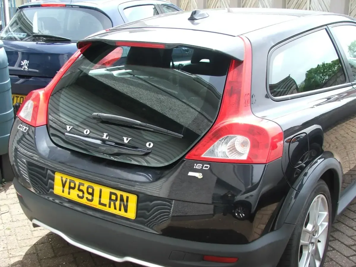 Usado Volvo C30 SE 2009 Preto Citadino