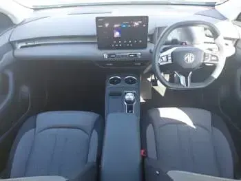 Ny MG MG5 EV SE 169 kW (231 HK) 2026 Röd Kombi