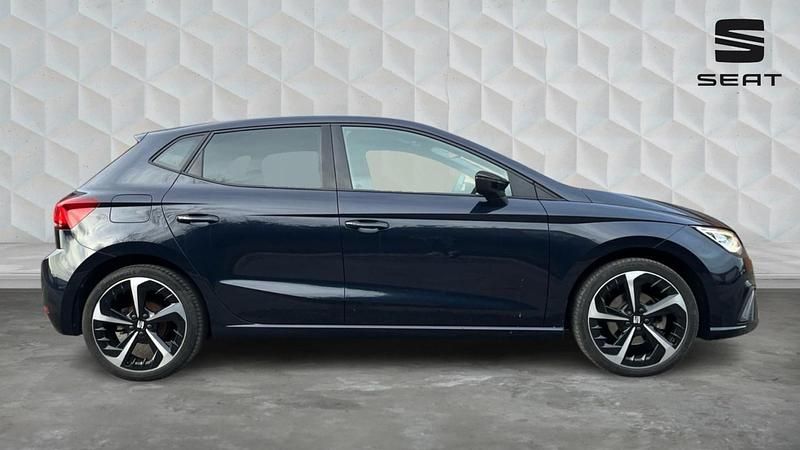 Used Seat Ibiza FR Sport 108 HP (79 kW) 2022 Blue Hatchback