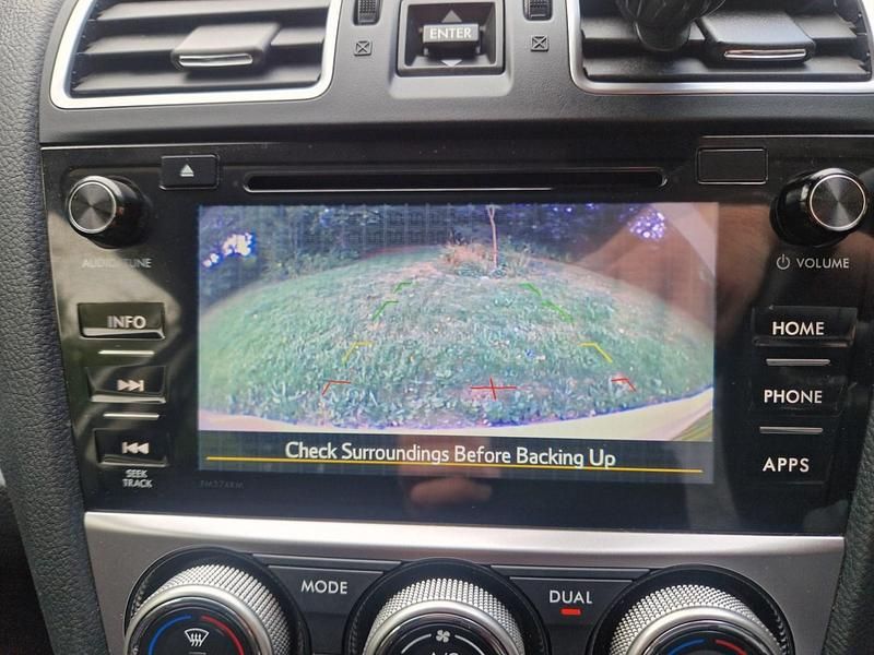 Used Subaru Impreza 2015 White Hatchback