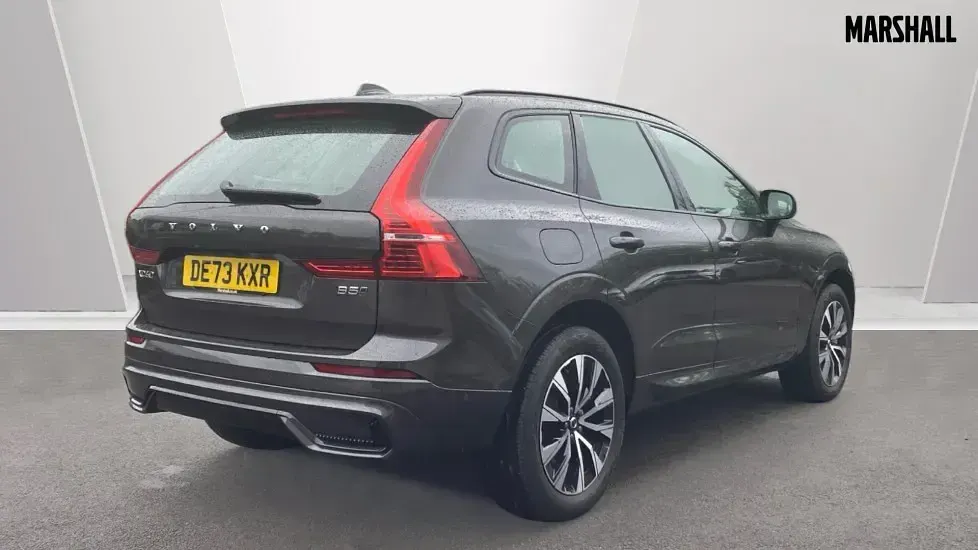 Used Volvo XC60 Plus 250 HP (183 kW) 2023 Grey SUV
