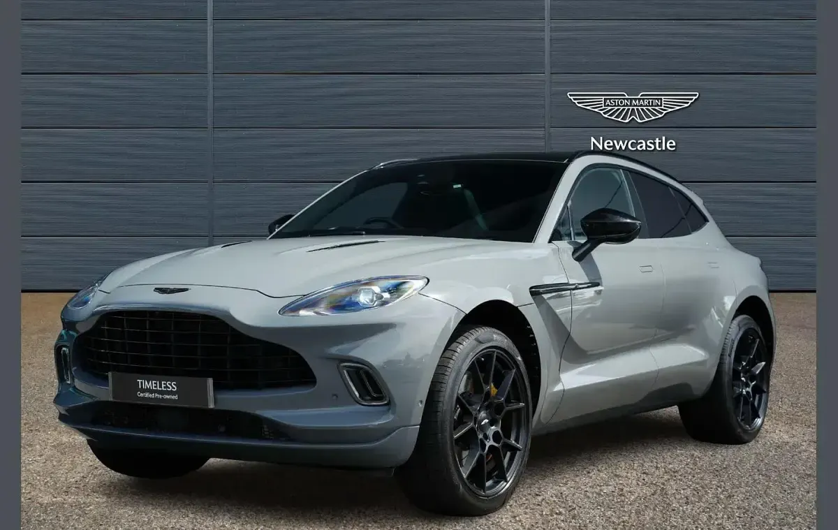 Used Aston Martin DBX 542 HP (398 kW) 2022 Grey SUV