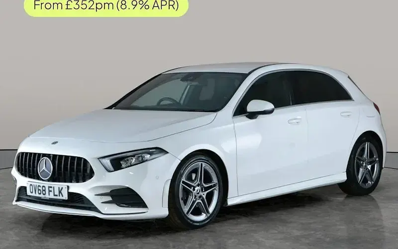 Begagnad Mercedes A200 Executive 163 HK (119 kW) 2022 Halvkombi
