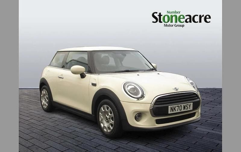 White Used 2020 Mini ONE Classic Hatchback | £12,800 (Good price) - Image 1/4