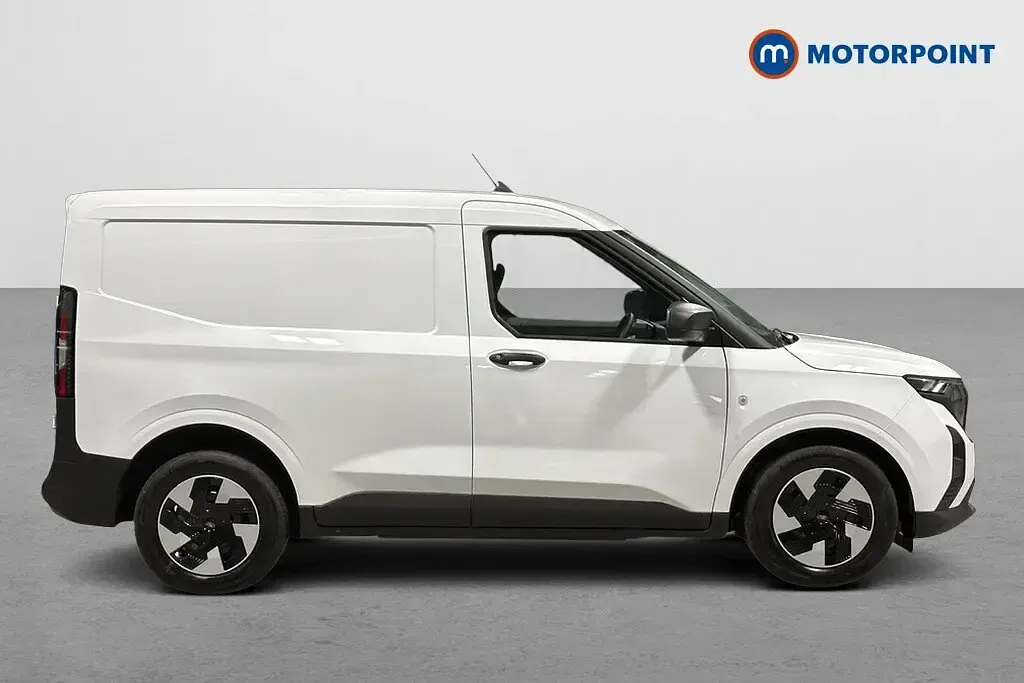 New Ford Transit Courier Trend 100 kW (136 HP) 2025 White Van