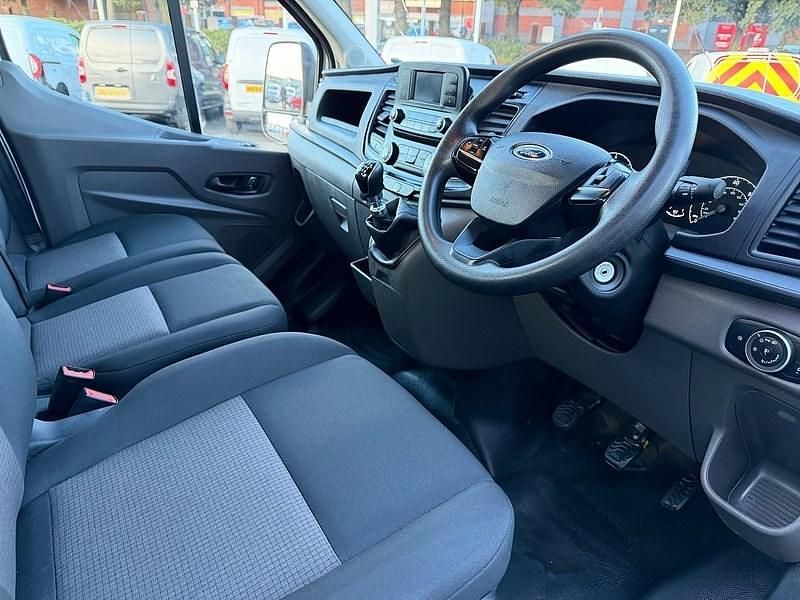 Used Ford Transit 130 HP (95 kW) 2022 White Cabriolet