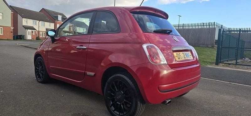 Used Fiat 500 85 HP (62 kW) 2012 Red Hatchback