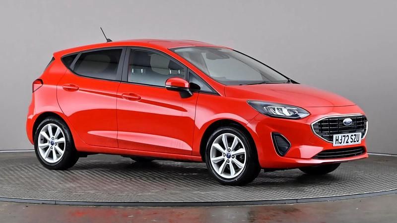 Used Ford Fiesta Trend 100 HP (73 kW) 2022 Red Hatchback