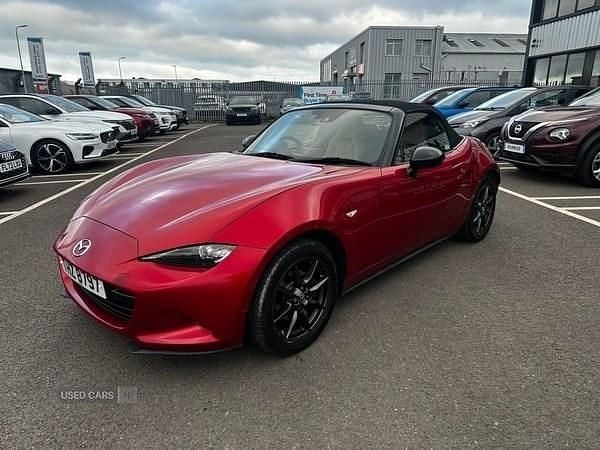 Used Mazda MX5 Inclusive 131 HP (96 kW) 2016 Red Cabriolet