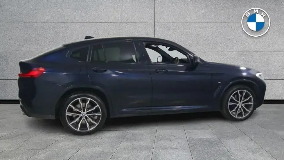 Used BMW X4 M Sport 261 HP (191 kW) 2019 Black SUV