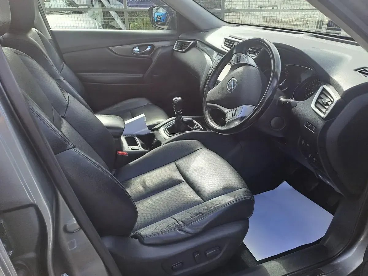 Used Nissan X-Trail Tekna 130 HP (95 kW) 2017 Grey SUV
