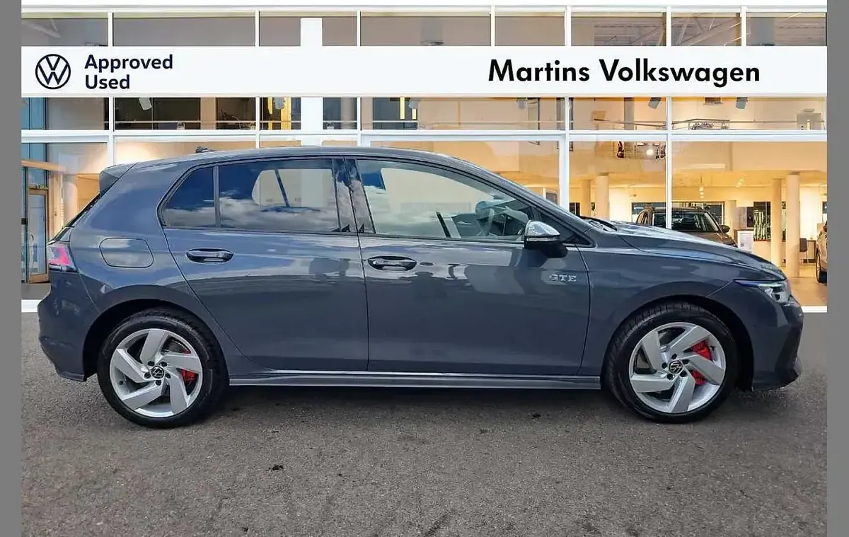Used VW Golf VIII GTE 272 HP (200 kW) 2026 Grey Hatchback