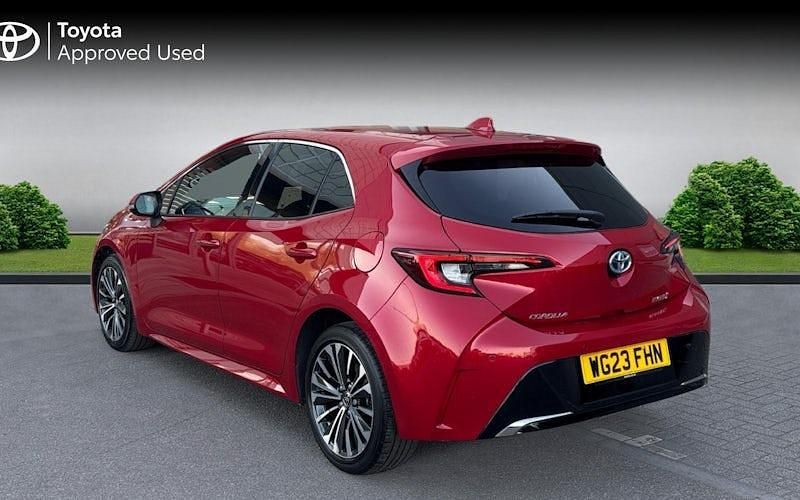 Used Toyota Corolla Design 140 HP (102 kW) 2026 Hatchback