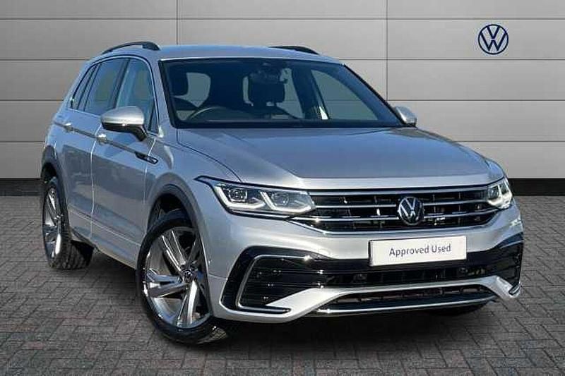 Used VW Tiguan R-line Edition 150 HP (110 kW) 2024 Silver SUV