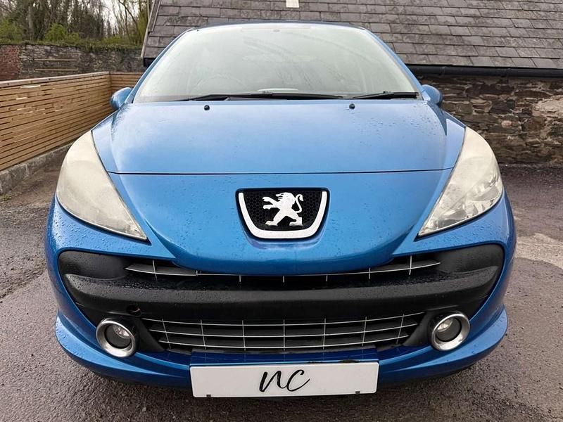 Begagnad Peugeot 207 2008 Blå Halvkombi