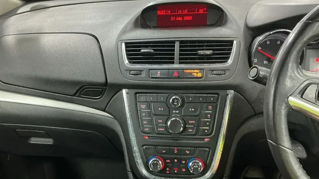 Used Vauxhall Mokka 2015 Silver SUV