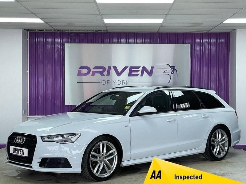 Usado Audi A6 Black Edition 272 HP (200 kW) 2017 Branco Carrinha