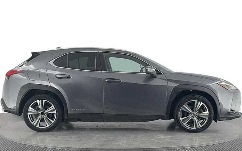 Used Lexus UX 150 kW (204 HP) 2021 Grey SUV