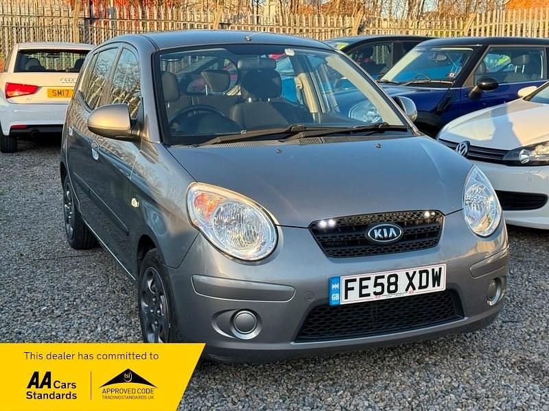 Used Kia Picanto 64 HP (47 kW) 2008 Silver Hatchback