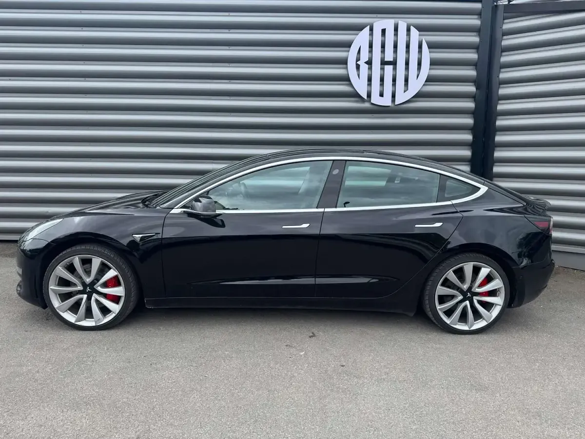 Used Tesla Model 3 Performance 461 kW (627 HP) 2019 Black Sedan
