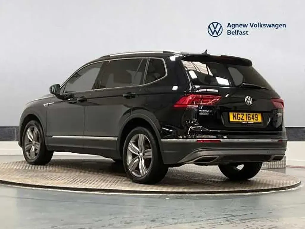 Used VW Tiguan Allspace SEL 190 HP (139 kW) 2019 Black SUV
