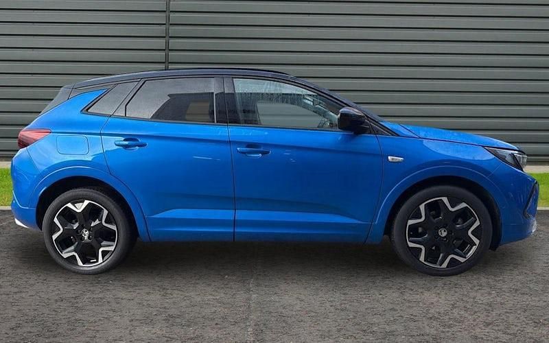 Used Vauxhall Grandland X Ultimate 131 HP (96 kW) 2023 Blue SUV