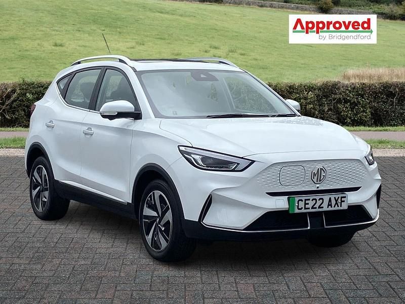 Used MG ZS Trophy 130 kW (177 HP) 2022 White SUV