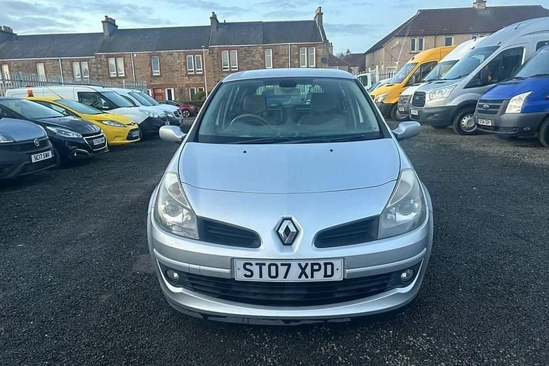 Used Renault Clio II Initiale 2007 Silver Hatchback