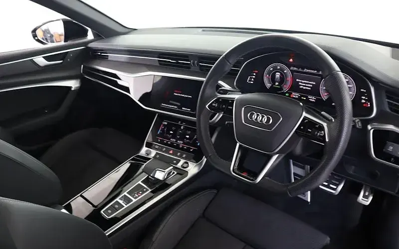 Used Audi A6 Black Edition 204 HP (150 kW) 2023 Grey Estate