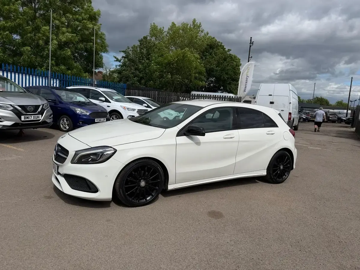 Used Mercedes A180 AMG Line Premium 2017 White Hatchback