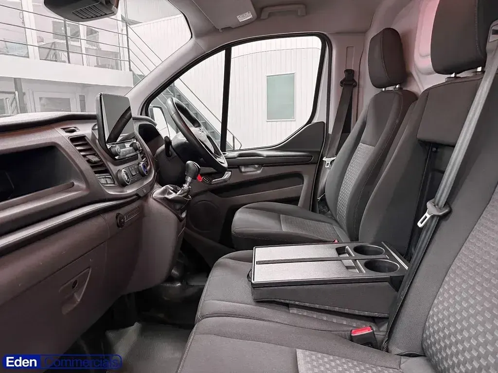 Used Ford Transit Custom Trend 130 HP (95 kW) 2023 White Van